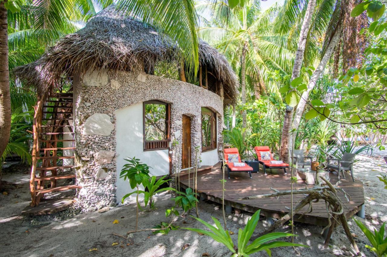 Ninamu Resort Tikehau Exterior photo